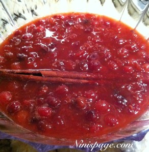 Fresh cranberry sauce